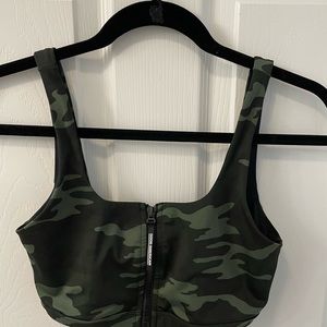 Good American Sport Bra